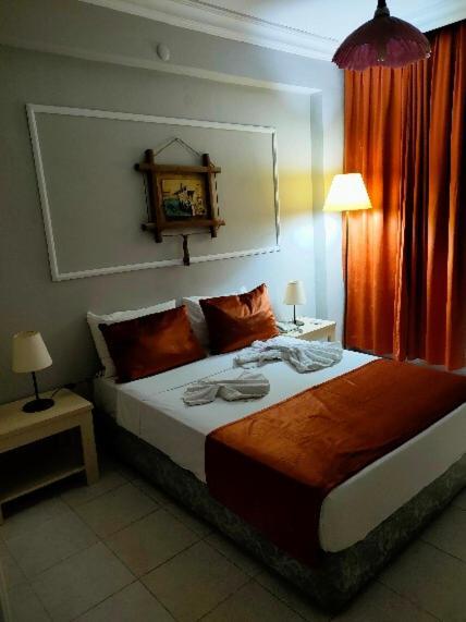 Side Erenler Hotel Екстериор снимка